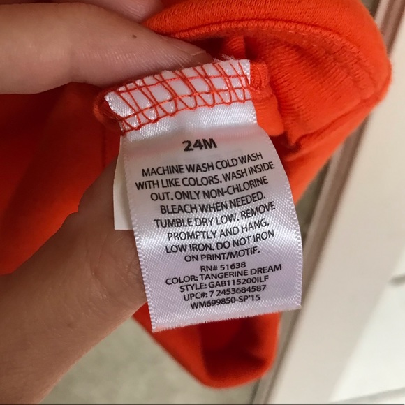 Baby Onesie with Graphic Text - Picture 4 of 6